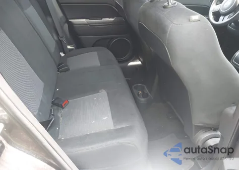 2015 Jeep Compass Sport z USA, uszkodzony, nr VIN 1C4NJCBA7FD438672